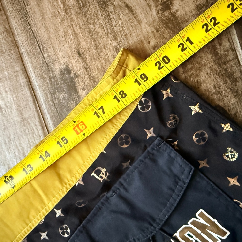 Dixxon Flannel Co Mens Party Crest Bougie 9" Boardshorts, Gold Black, 38 - Picture 9 of 11